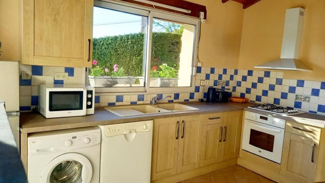Gites Le Clos De Lamie Avec 2 Piscines Privees Fossemagne Exterior foto